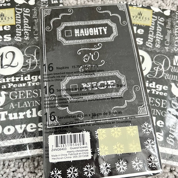 Three PKGS of Christmas Paper Napkins Black & White SEALED - Picture 4 of 11